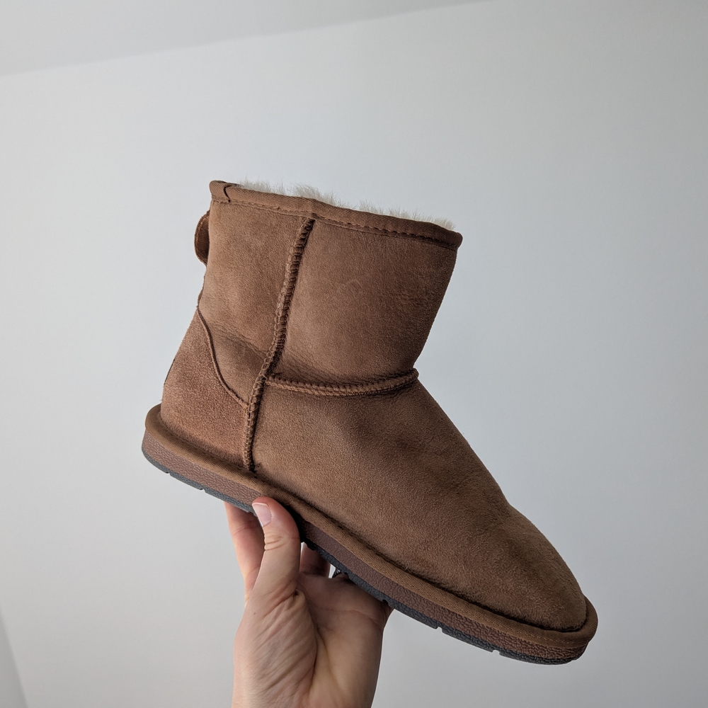 UGG Classic Short Brown Boots